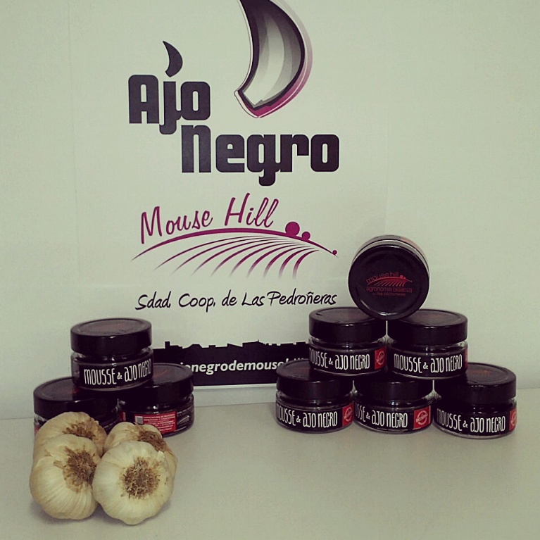 Mousse de ajo negro