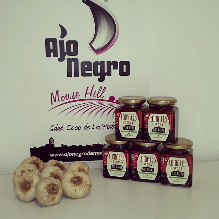 Tomates secos con ajo negro